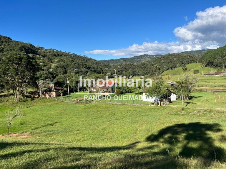 WhatsApp-Image-2025-03-28-at-09.59.00